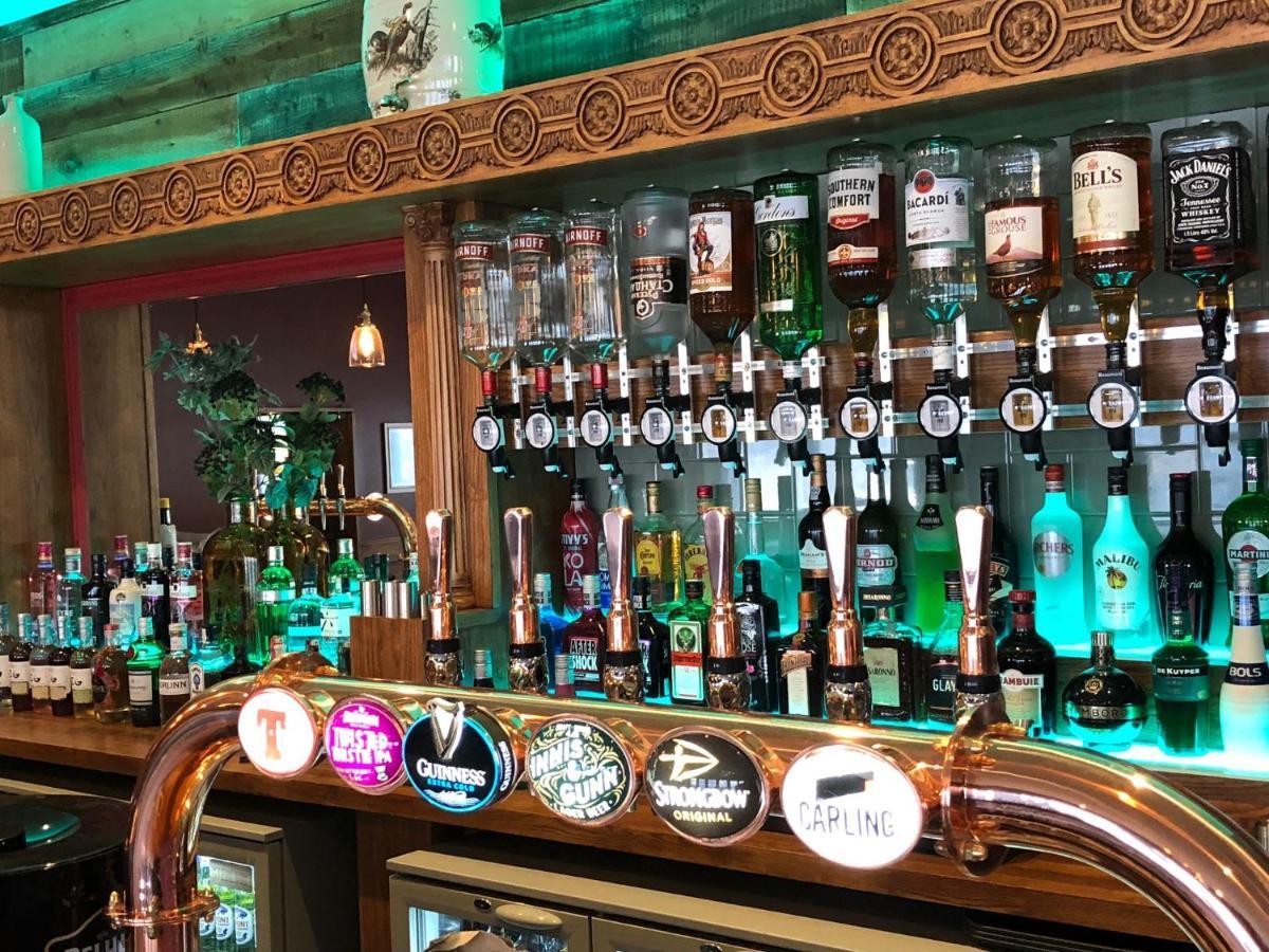 Scone Arms Hotel New Scone Bagian luar foto