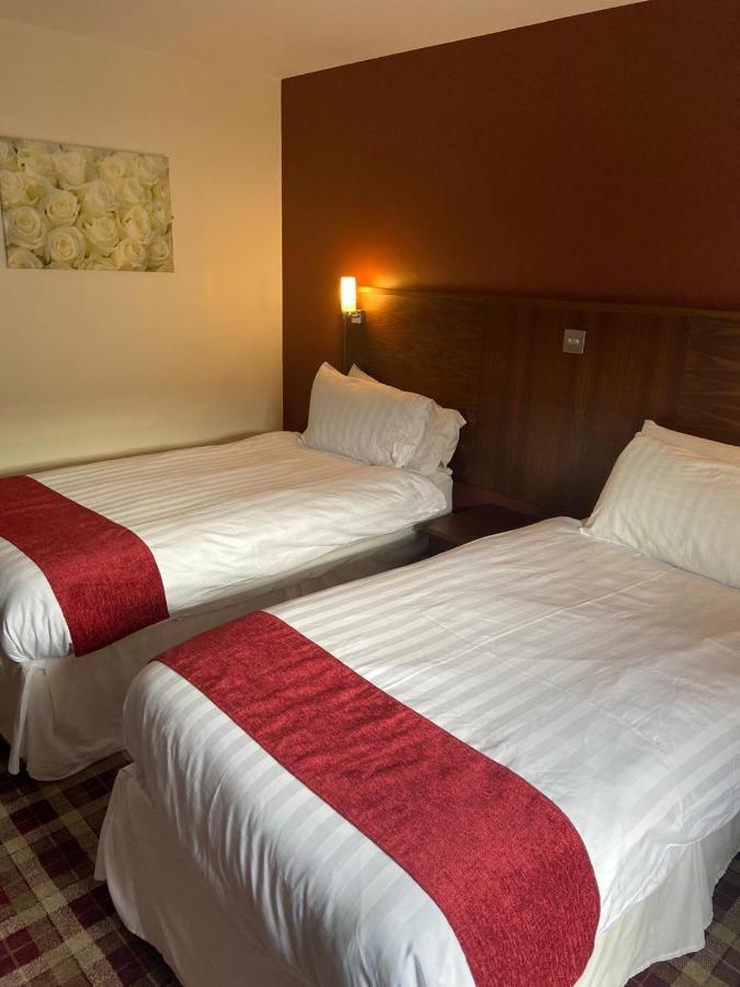 Scone Arms Hotel New Scone Bagian luar foto