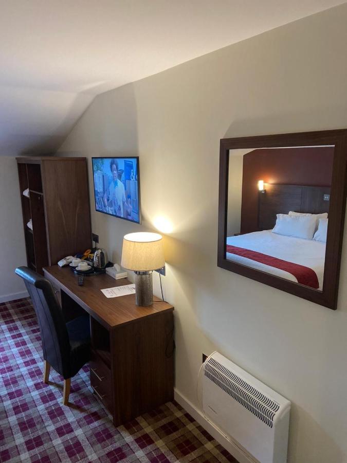 Scone Arms Hotel New Scone Bagian luar foto